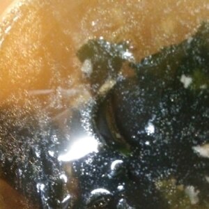 ひき肉とわかめの春雨スープ
